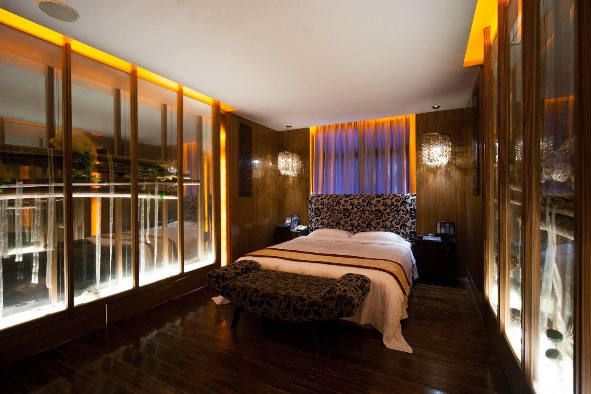 Refinement Motel Taichung Dış mekan fotoğraf