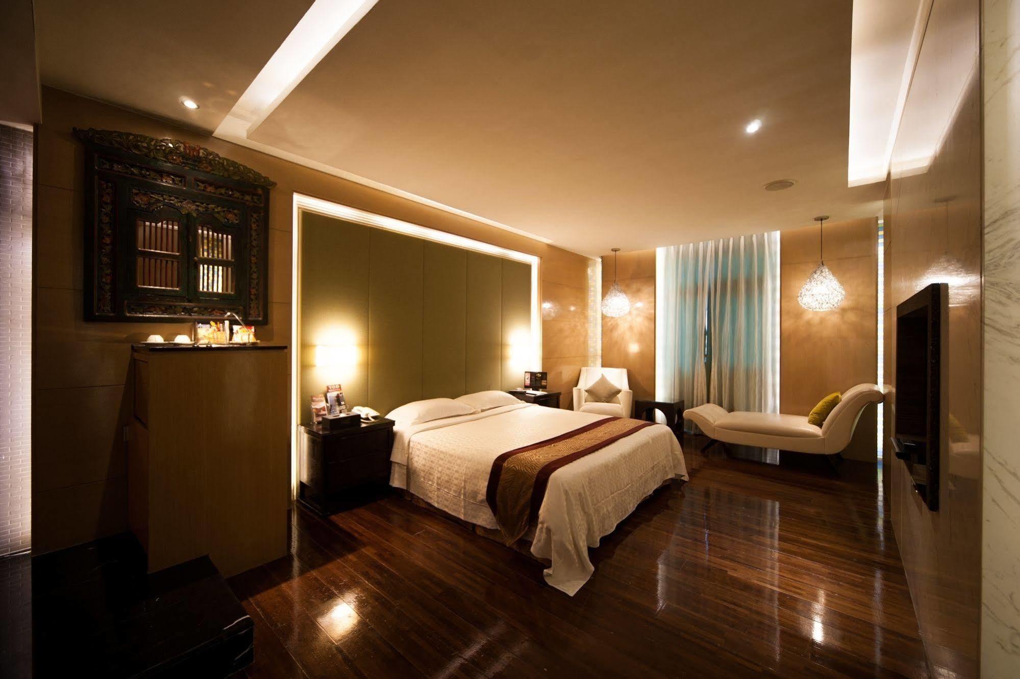 Refinement Motel Taichung Dış mekan fotoğraf