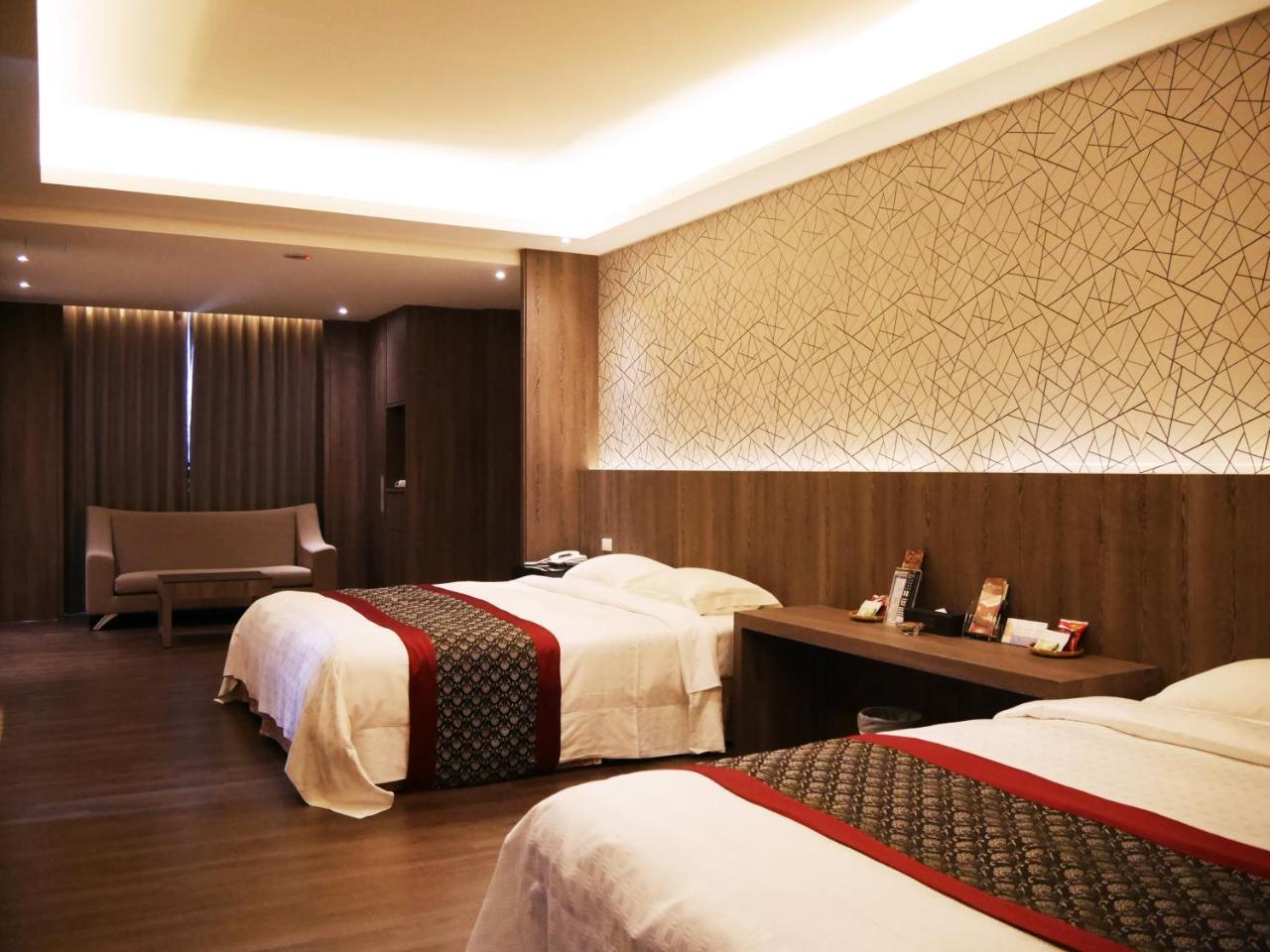 Refinement Motel Taichung Dış mekan fotoğraf