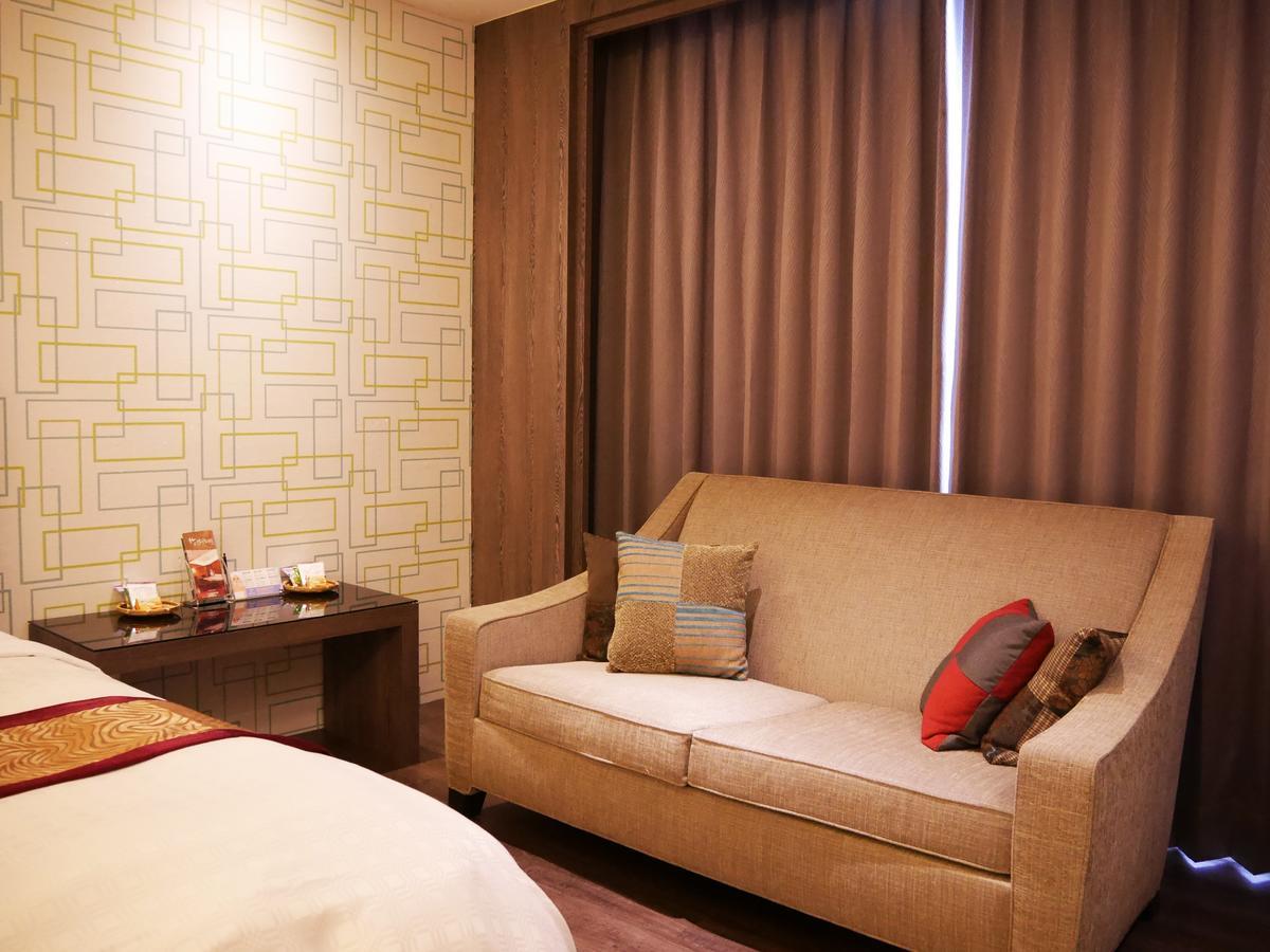 Refinement Motel Taichung Dış mekan fotoğraf