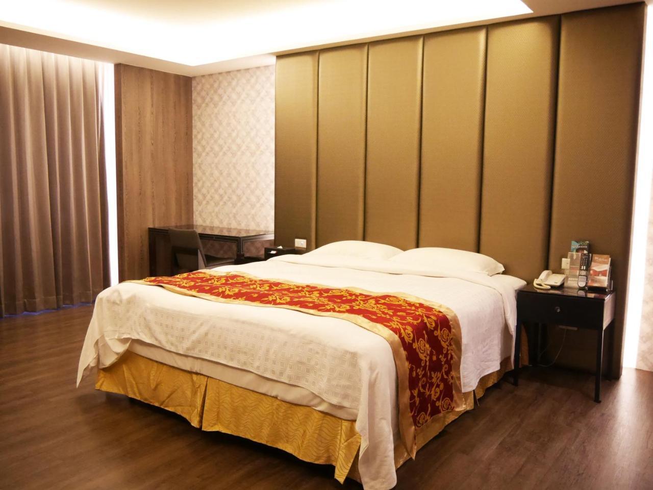 Refinement Motel Taichung Dış mekan fotoğraf