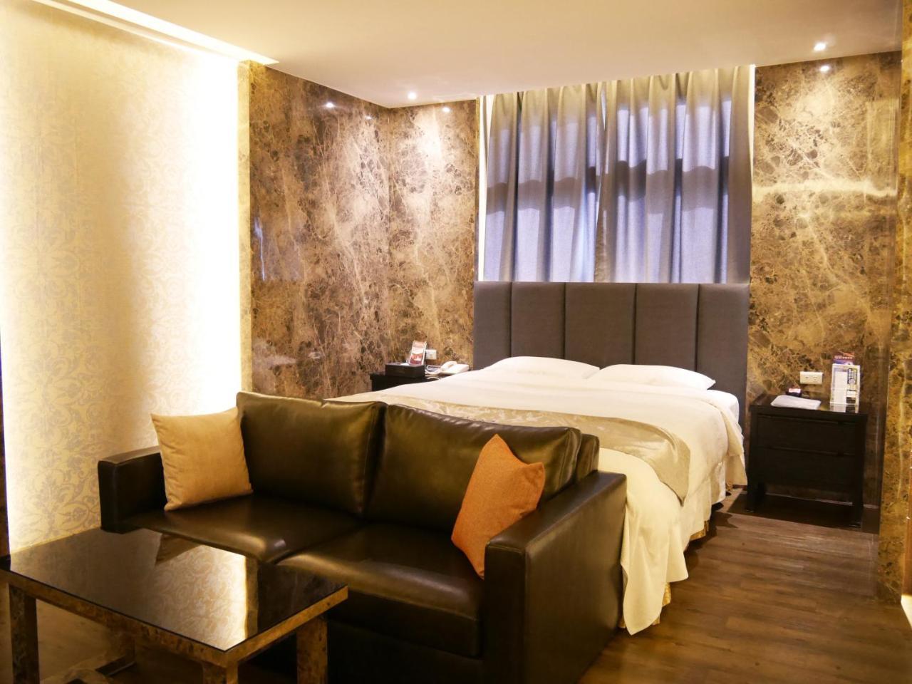 Refinement Motel Taichung Dış mekan fotoğraf