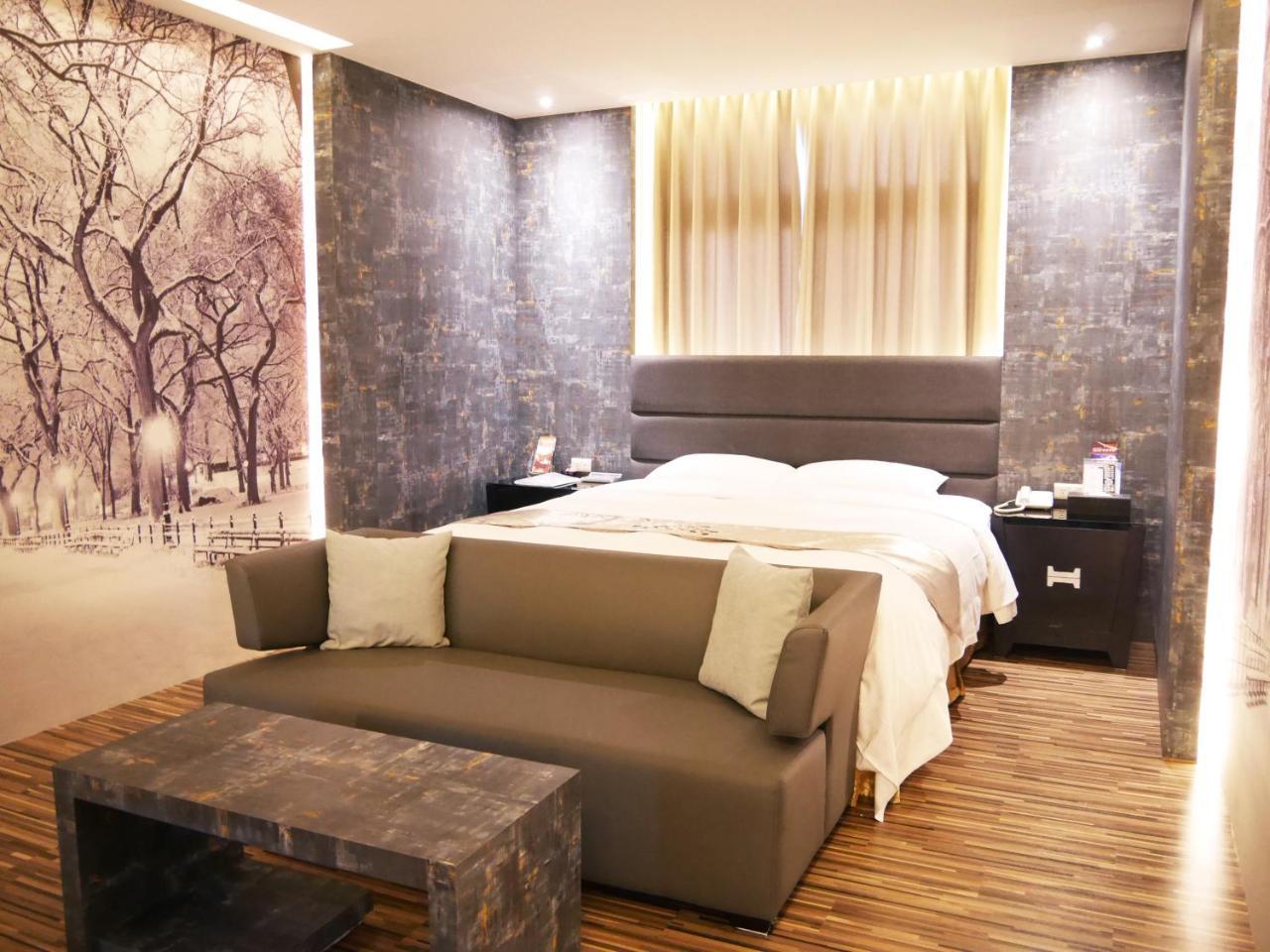 Refinement Motel Taichung Dış mekan fotoğraf