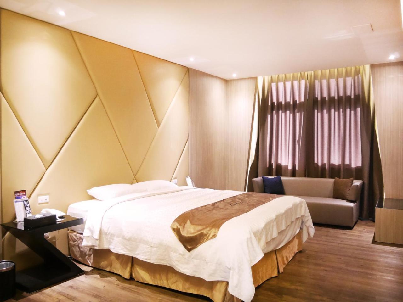 Refinement Motel Taichung Dış mekan fotoğraf