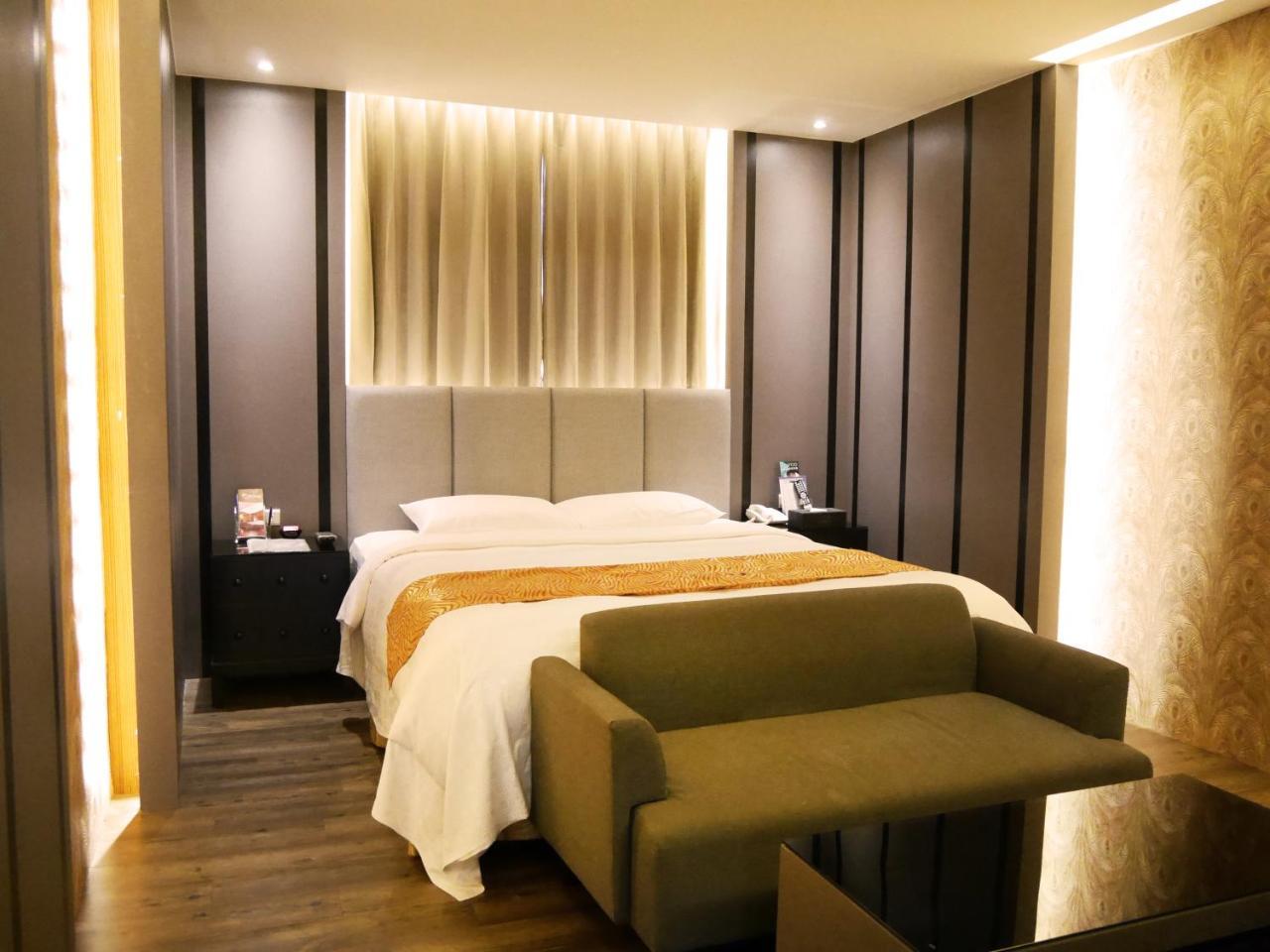 Refinement Motel Taichung Dış mekan fotoğraf
