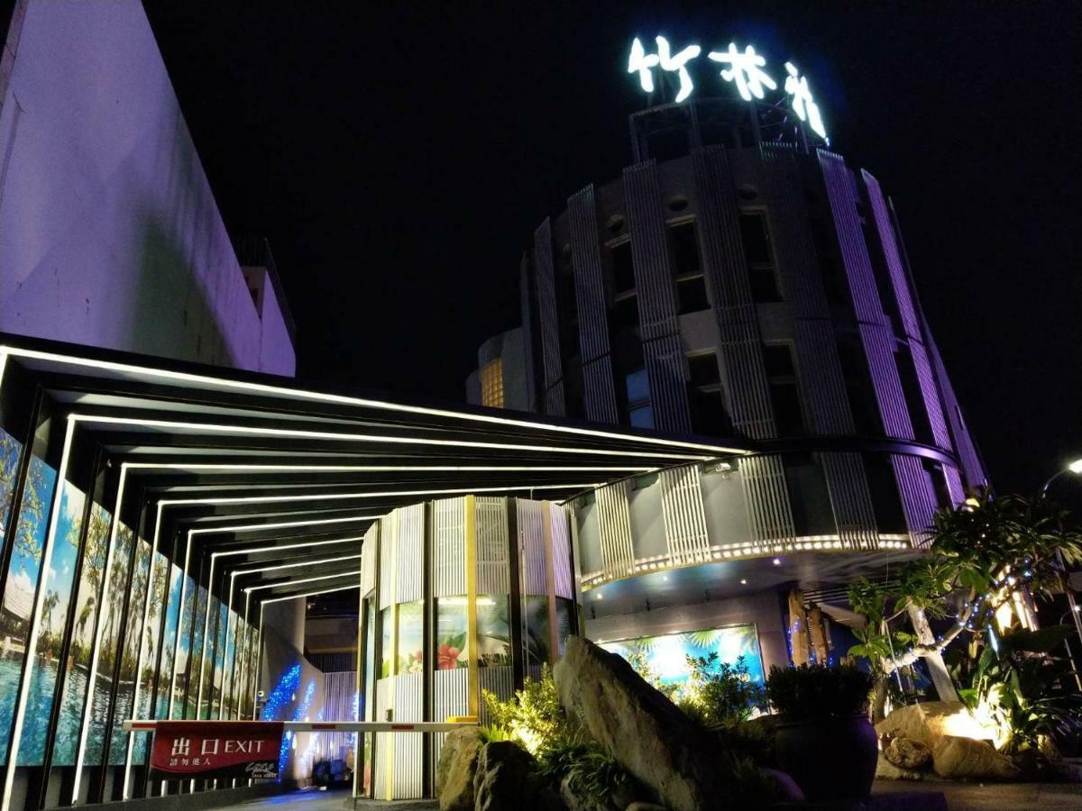 Refinement Motel Taichung Dış mekan fotoğraf
